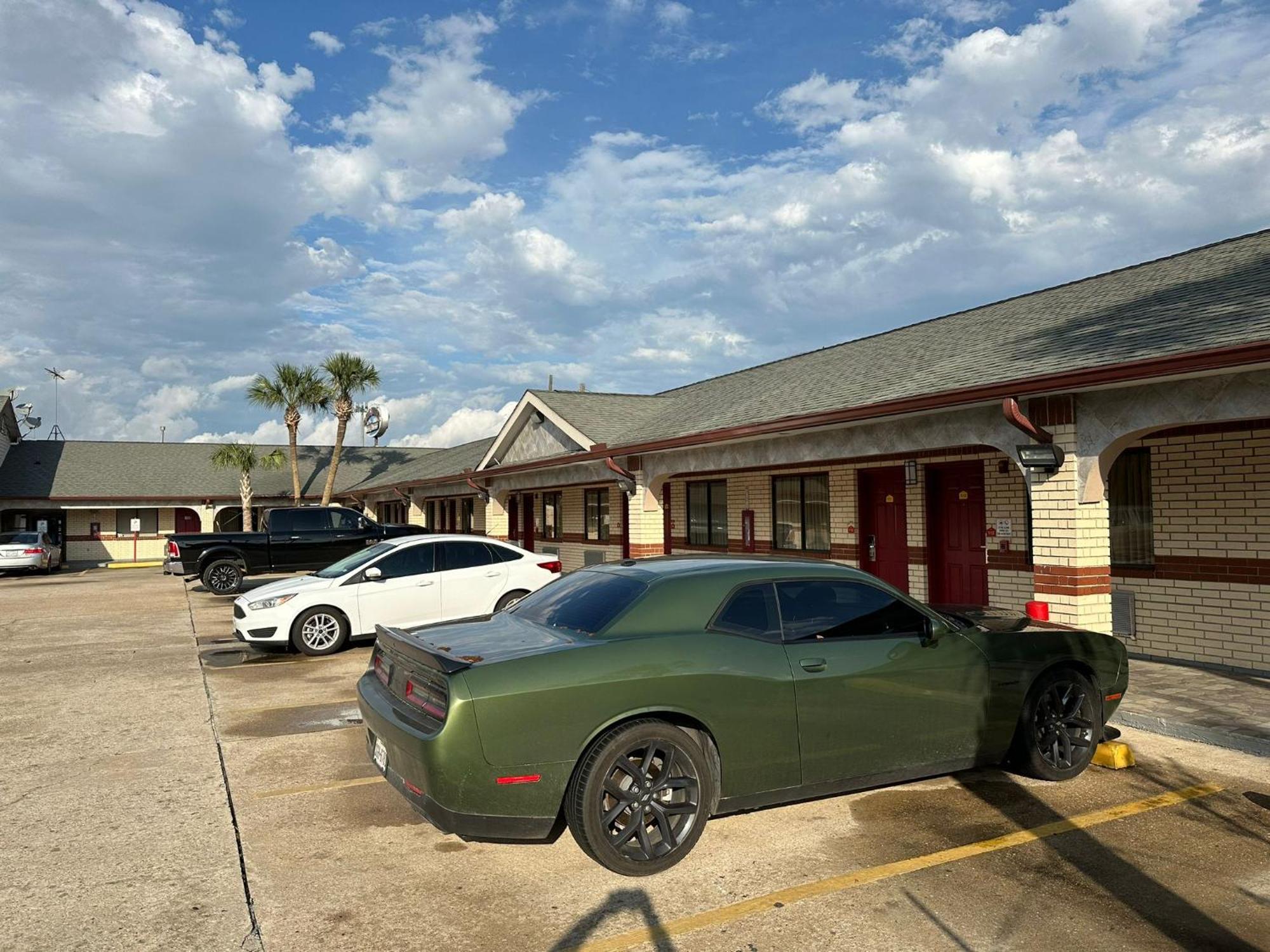 Palace Inn I-45 & Bellfort Houston Bagian luar foto