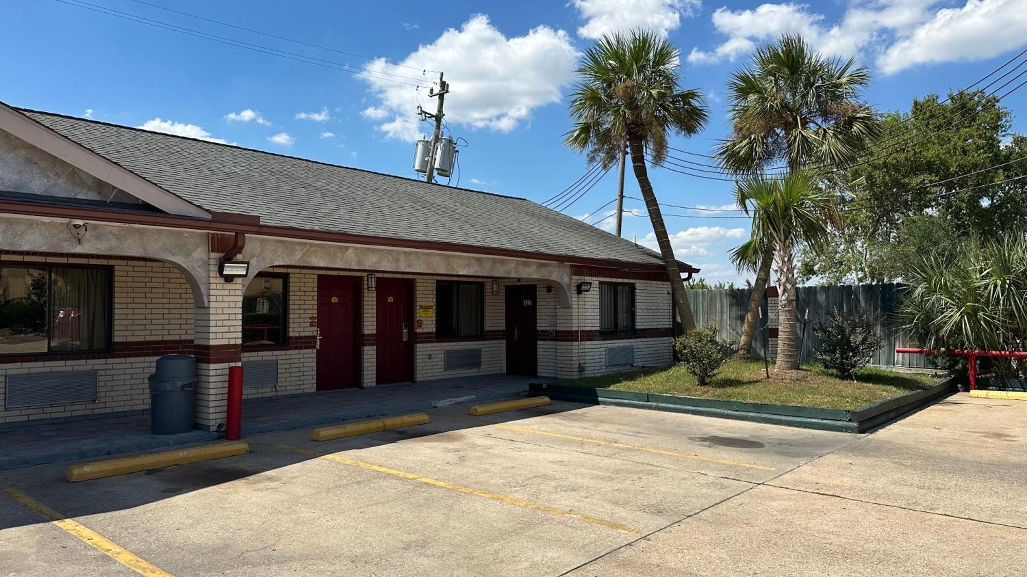 Palace Inn I-45 & Bellfort Houston Bagian luar foto