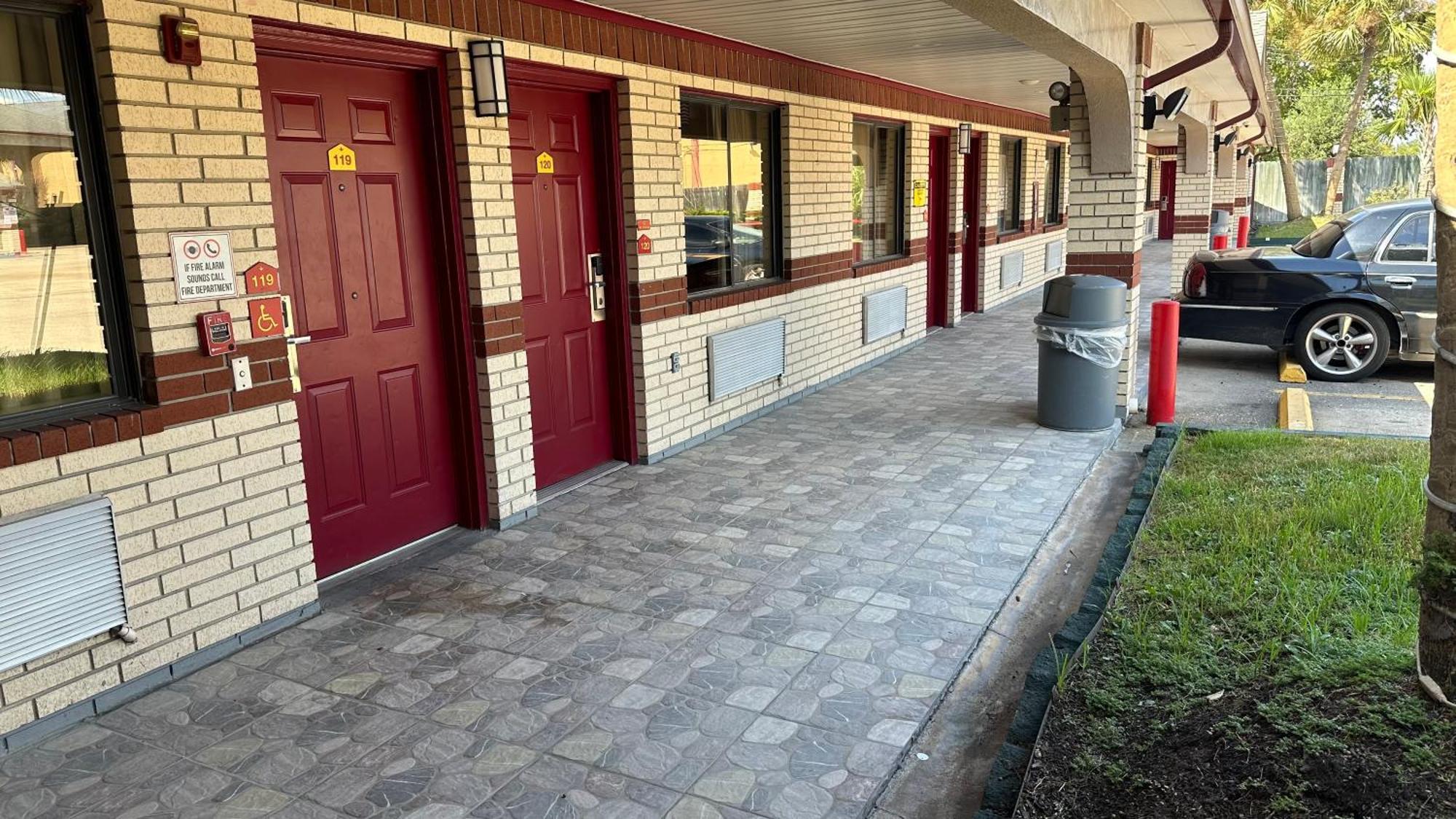 Palace Inn I-45 & Bellfort Houston Bagian luar foto