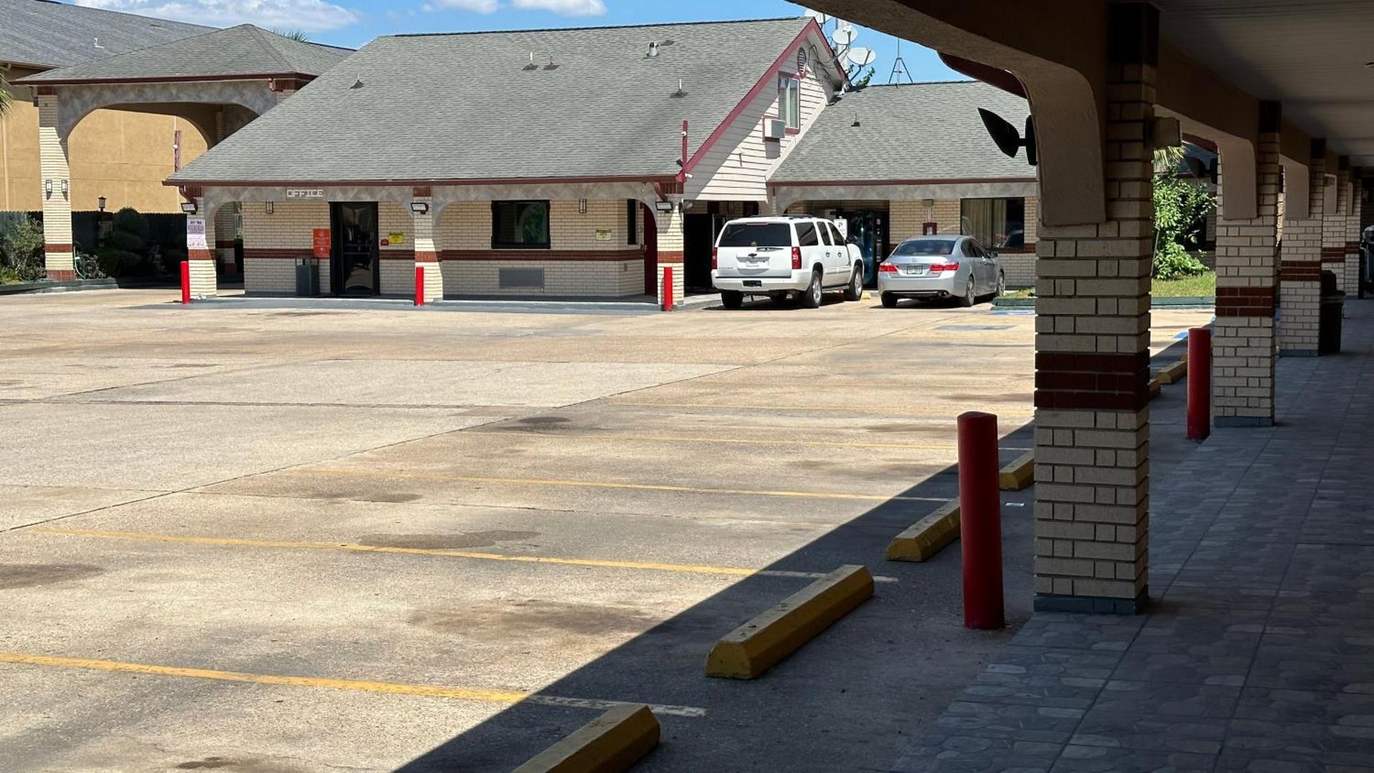 Palace Inn I-45 & Bellfort Houston Bagian luar foto